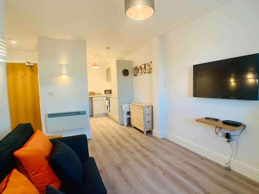 Lovely Central Bournemouth Flat 10 Minute To Beachアパートメント エクステリア 写真
